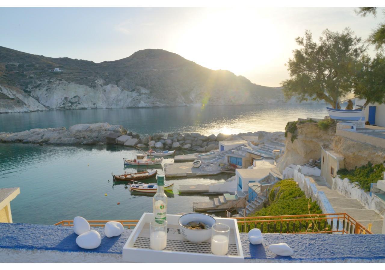 Seascape Mandrakia Exterior foto